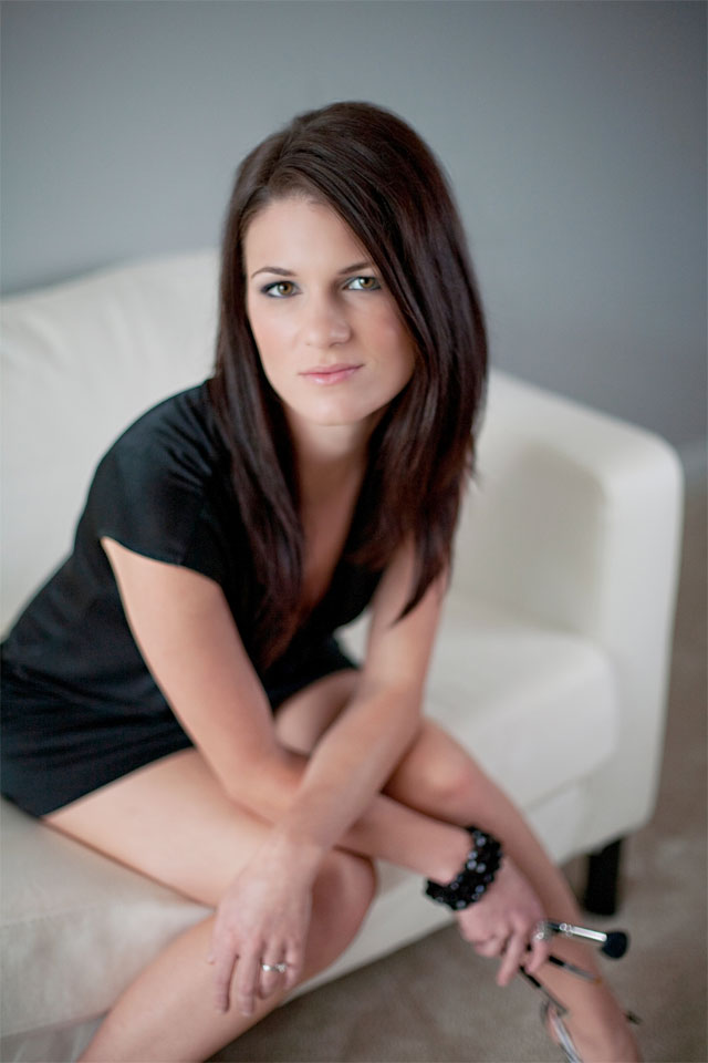 Amy-Lynn-Larwig-Nashville-wedding-professional-make-up